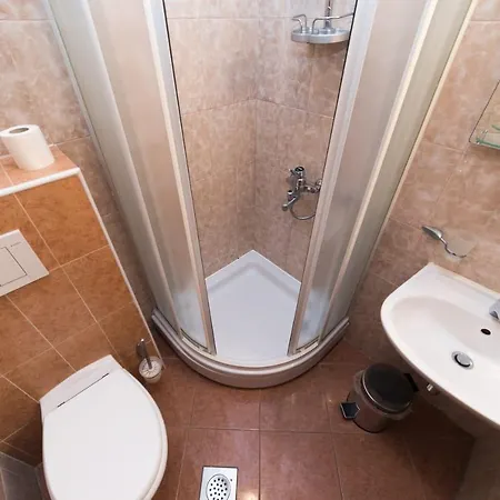 Mb Pag Frühstückspension Pag Town