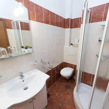 Mb Pag Frühstückspension Pag Town