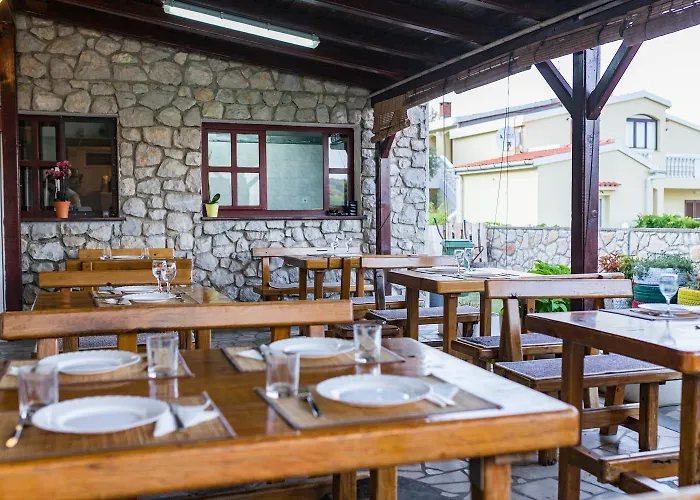 Bed & Breakfast Mb Pag Pag Town